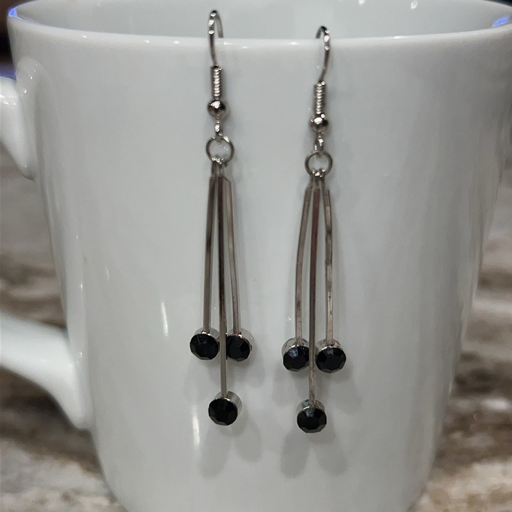 Vintage Silver w/ Black Stones Dangle Earrings 80s 90s Y2K